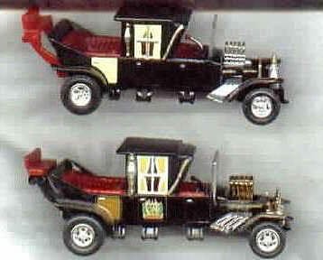 Comparing the Johnny Lightning and Racing Champion 1:64 diecast cars